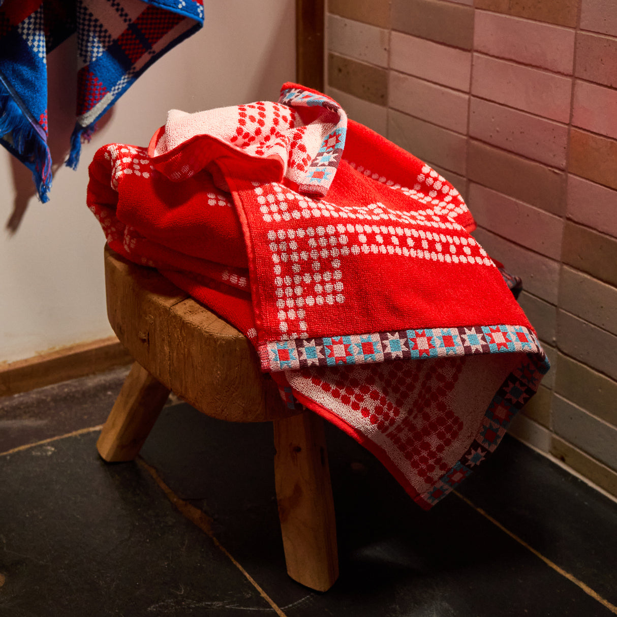 Bonny Bath Sheet - Poppy