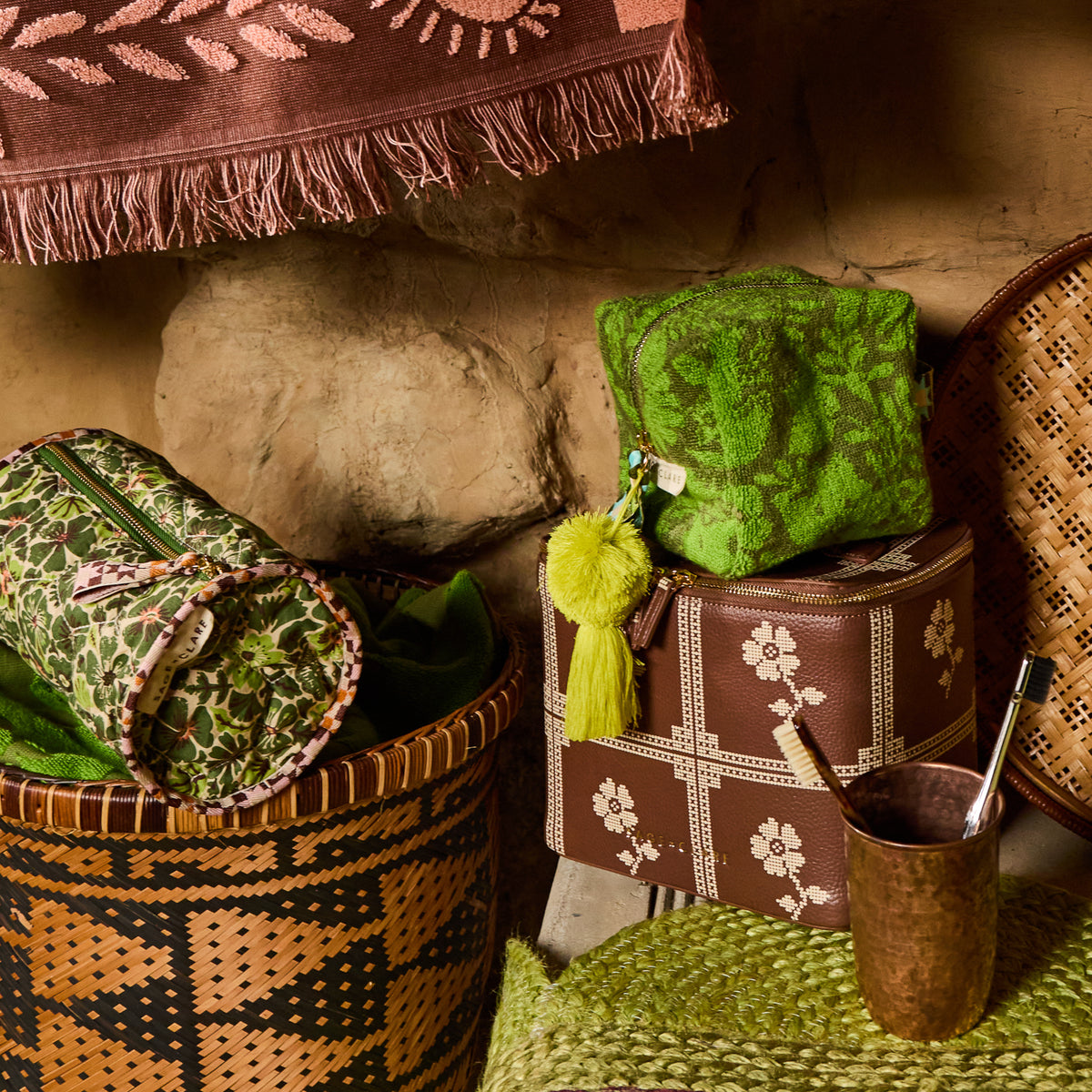 Magnolia Makeup Bag - Cactus Green