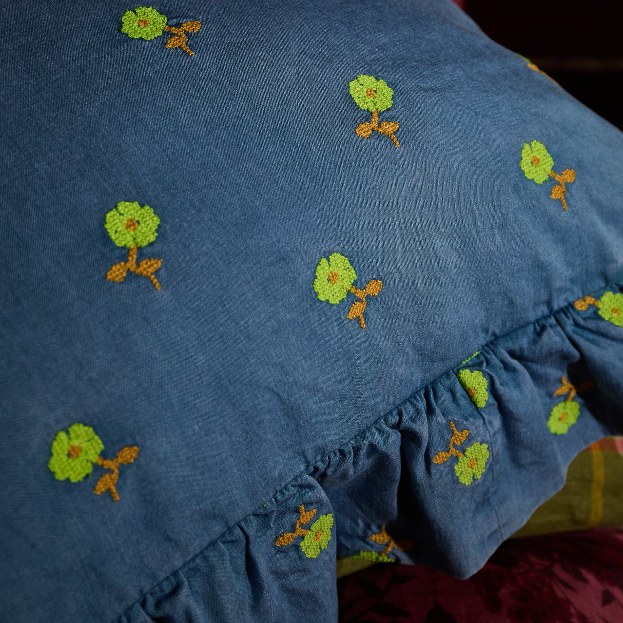 Anneliese Ruffle Pillowcase - Peridot Standard