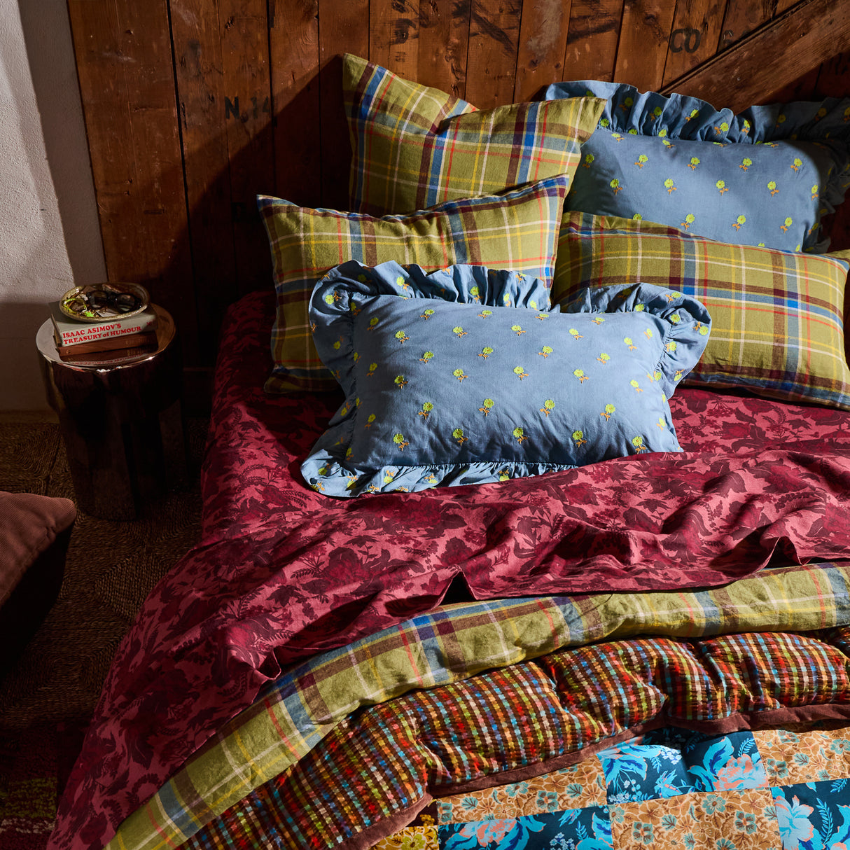 Anneliese Ruffle Pillowcase - Peridot Standard