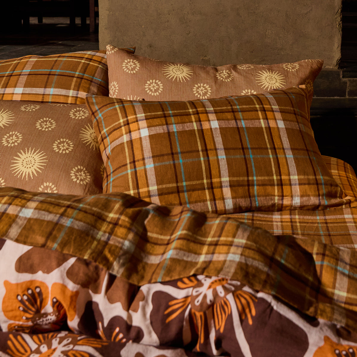 Frances Linen Pillowcase Set - Sable Standard