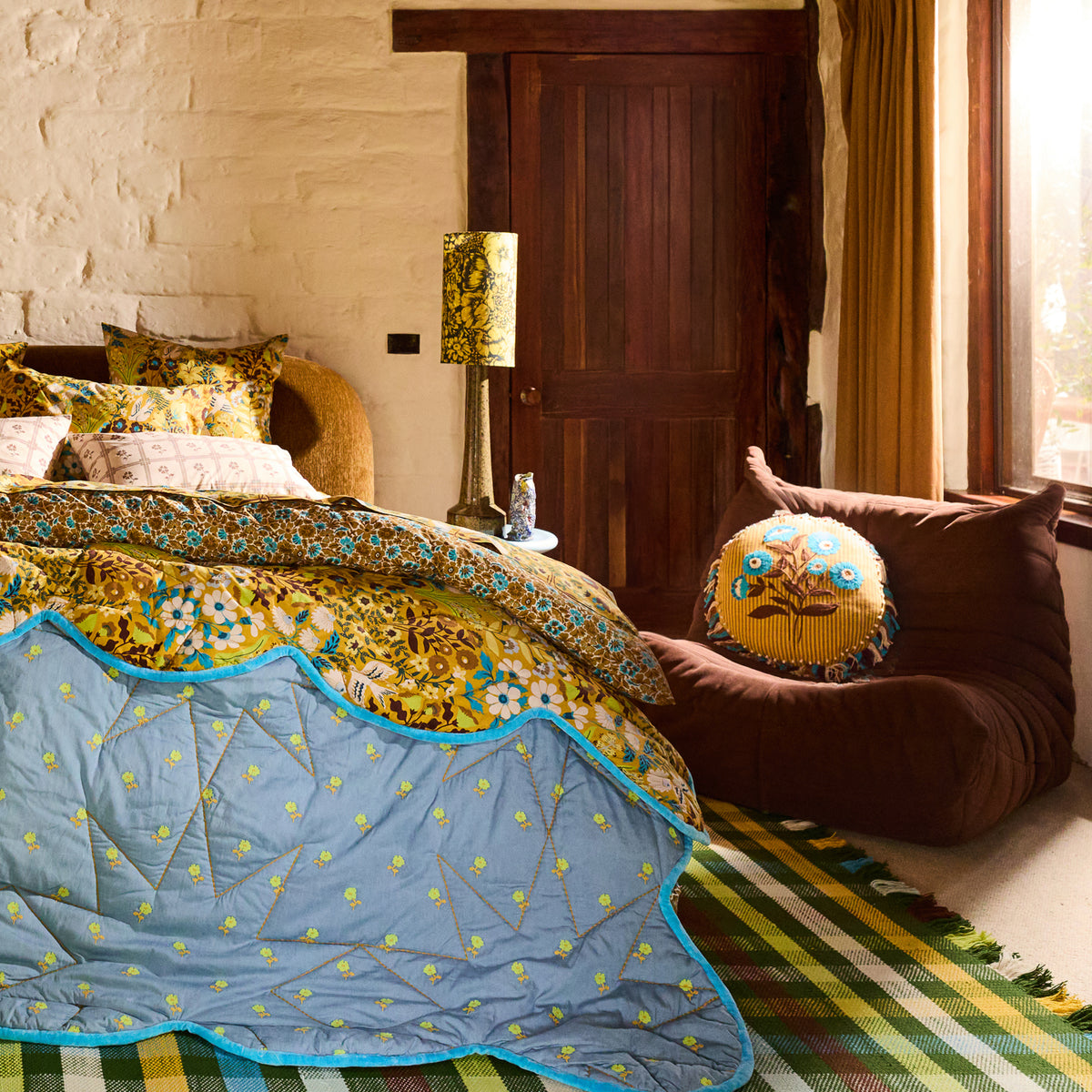 June Woven Rug - Hunter Green 150 x 210 cm