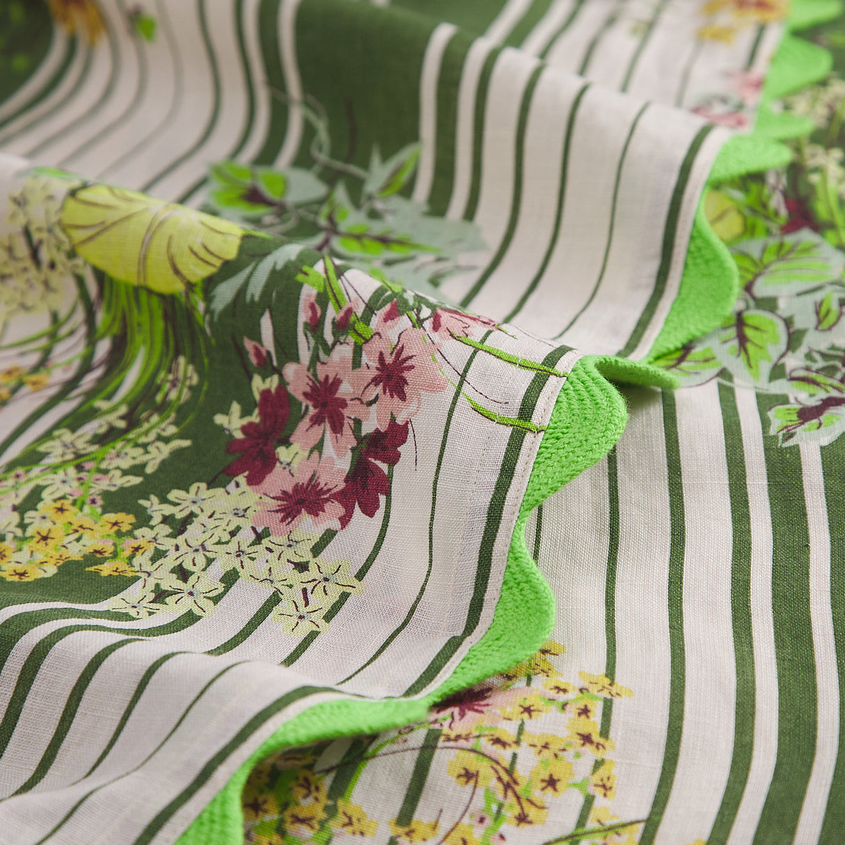 Dempsey Table Cloth Square