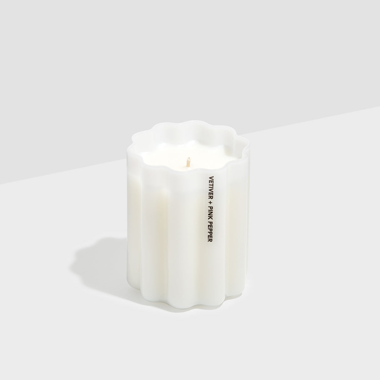 Wave Candle - Vetiver + Pink Pepper