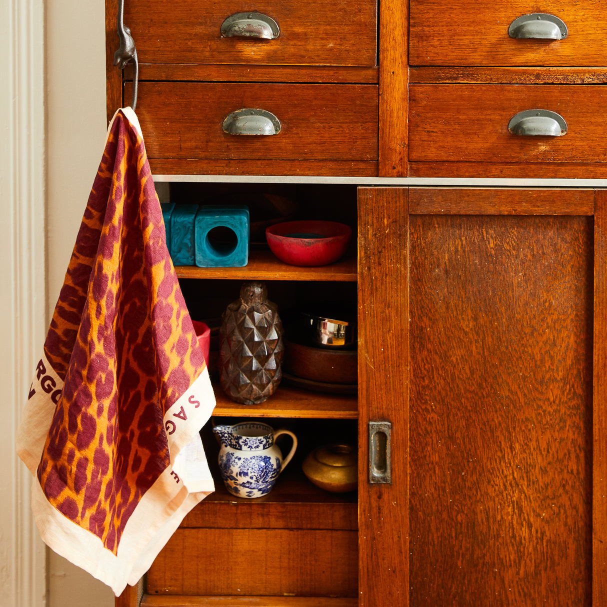 Odette Linen Tea Towel