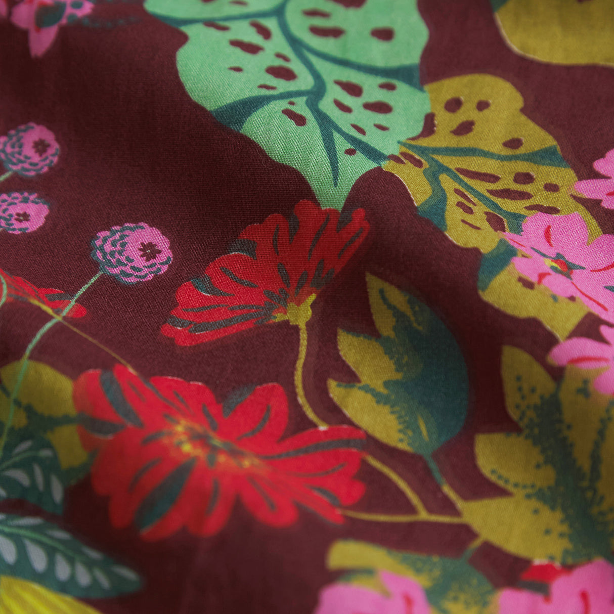 Genevieve Cotton Euro Pillowcase Set - Mahogany