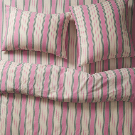 Brigitte Cotton Quilt Cover - Fuchsia Single
