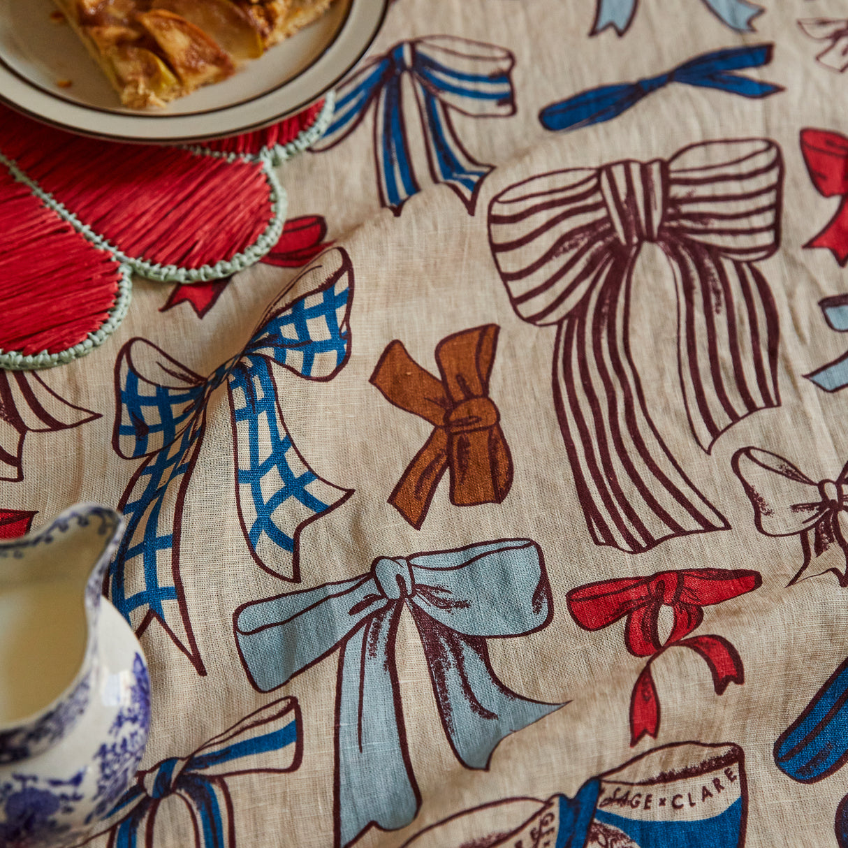 Lottie Table Cloth