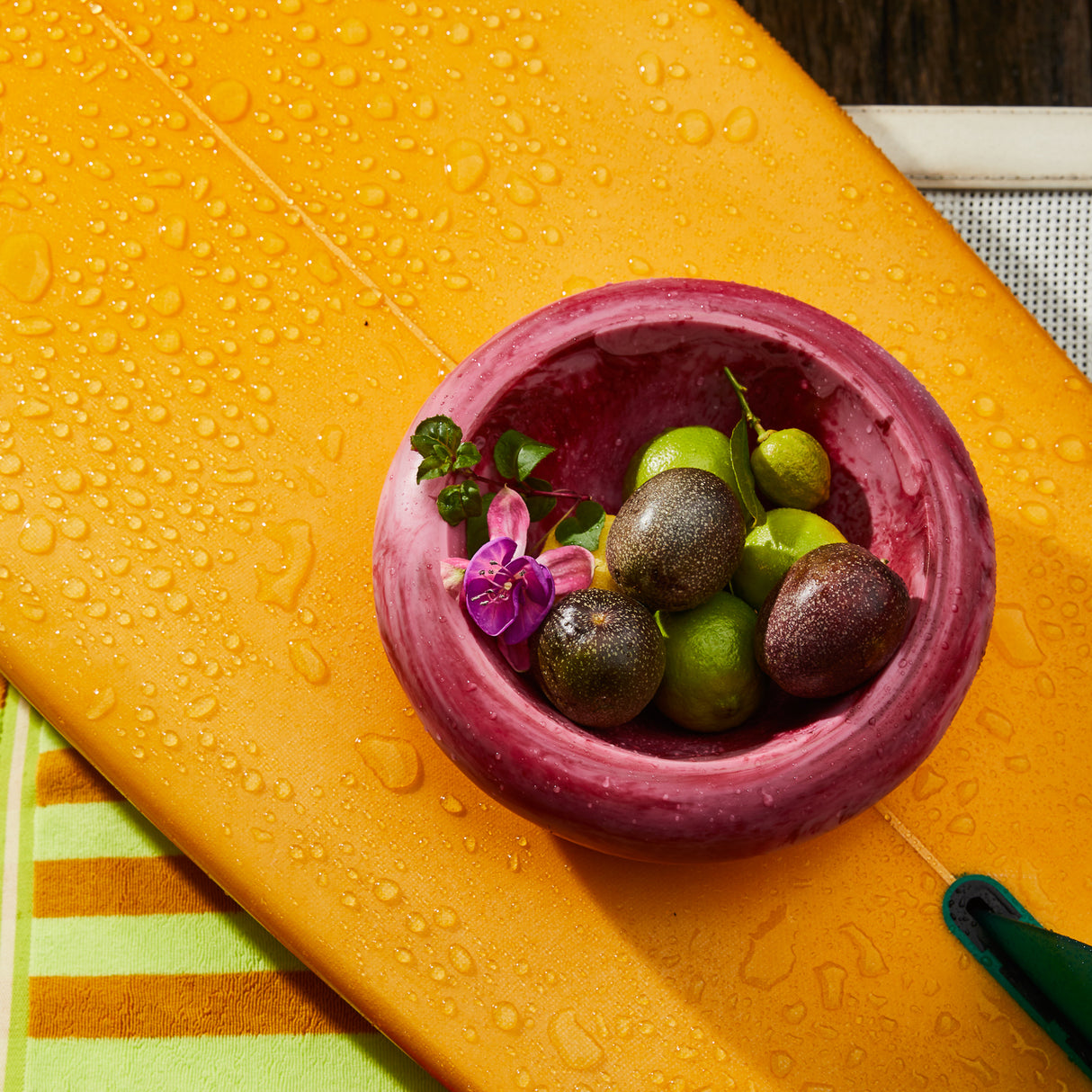 Jeanne Bowl - Crimson