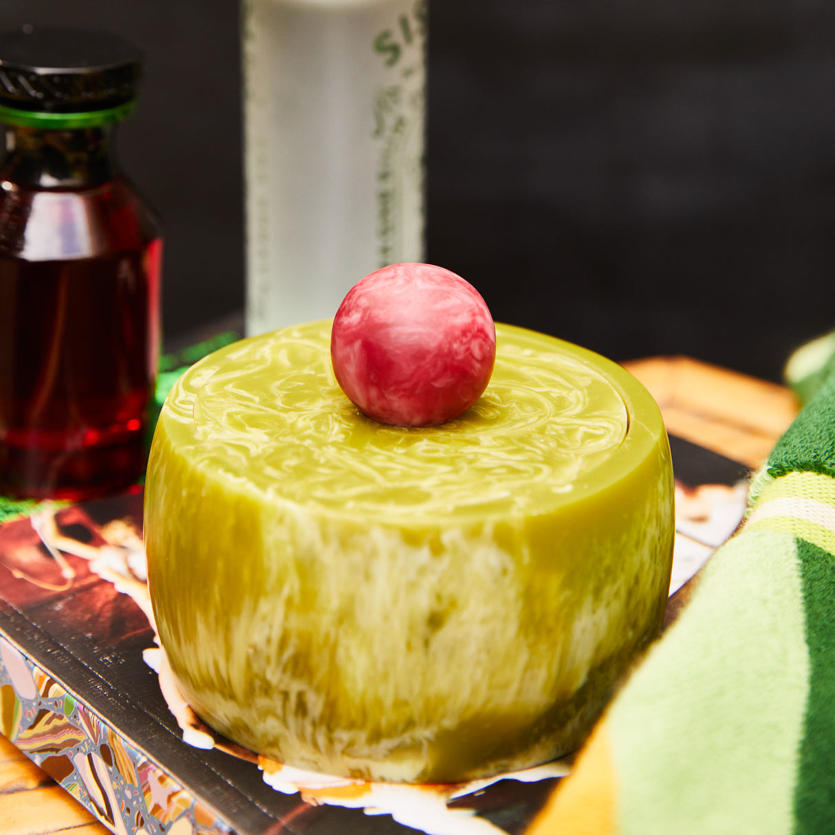 Karine Mini Canister - La Palma-Crimson