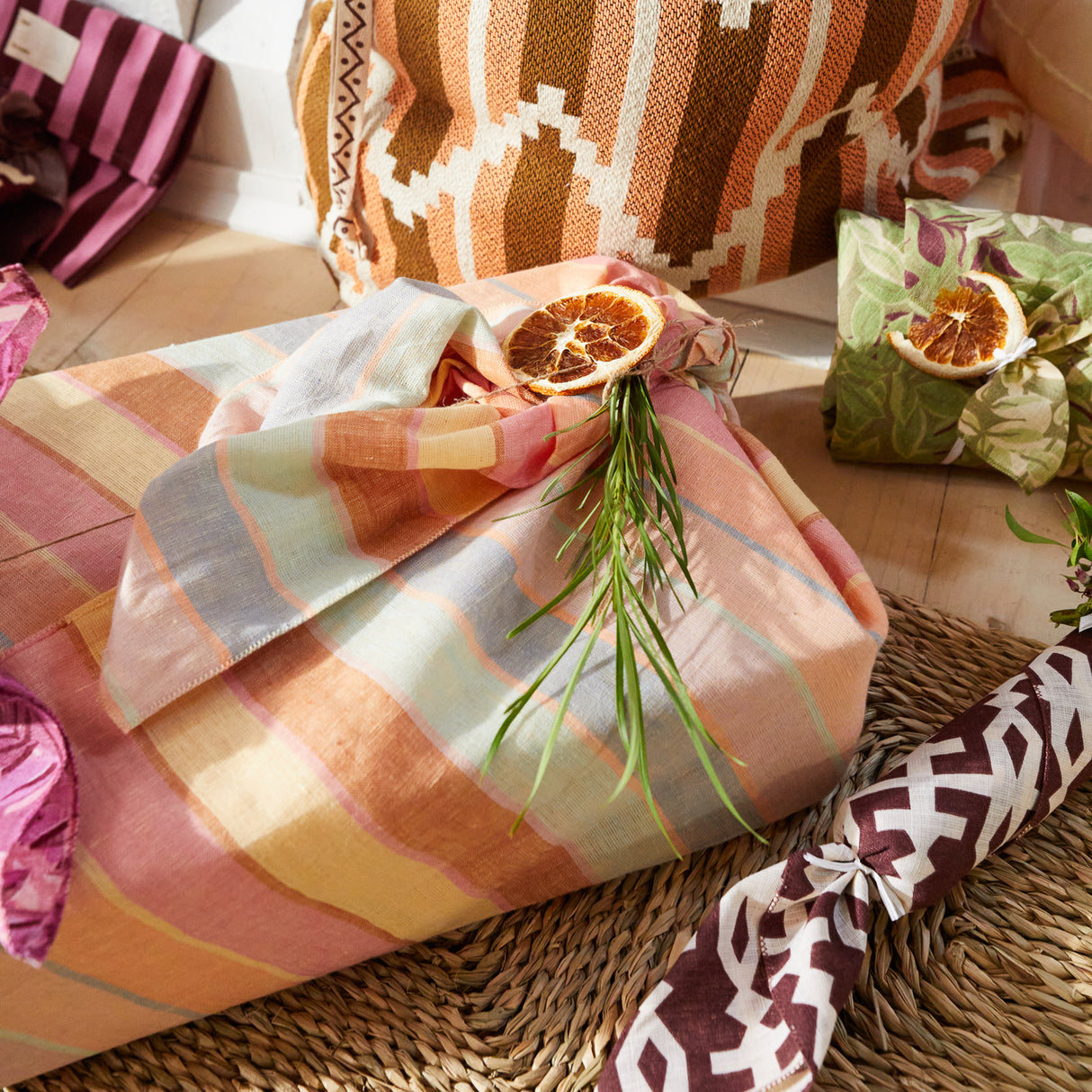 Amrita Gift Wrap Set