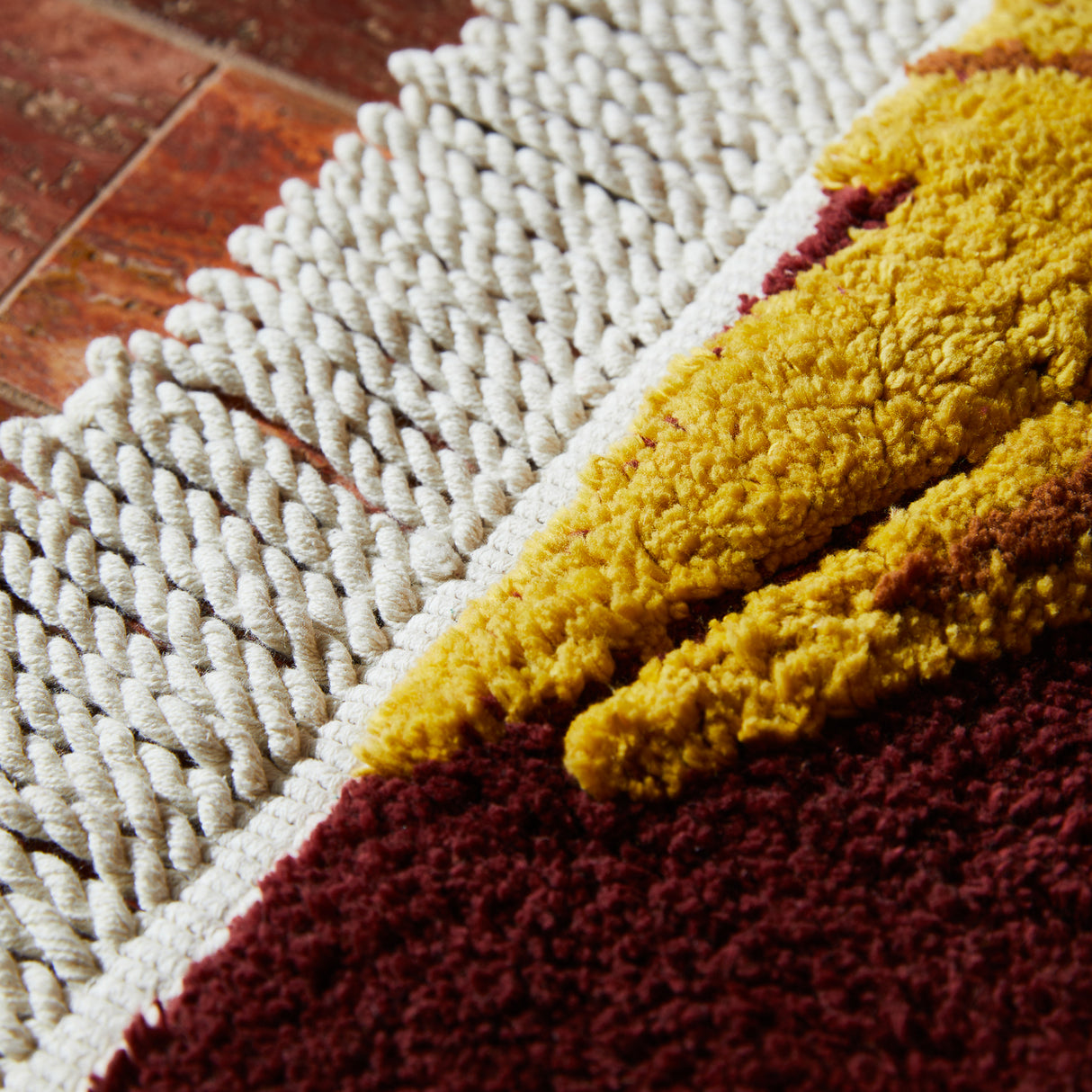 Aneta Bath Runner