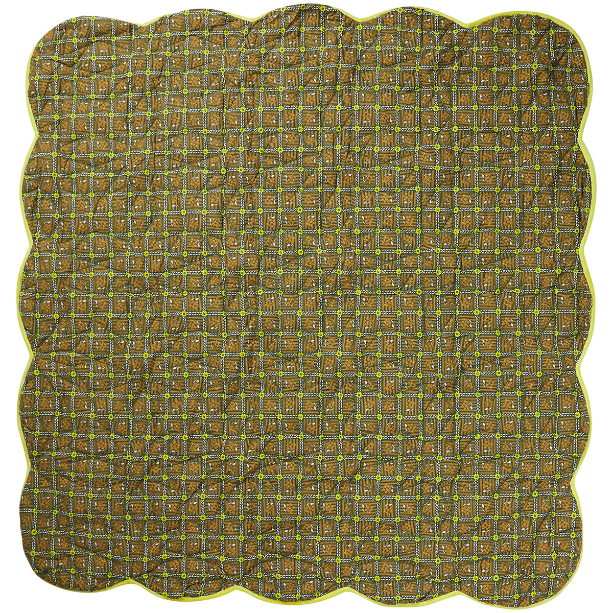 Loretta Scalloped Coverlet