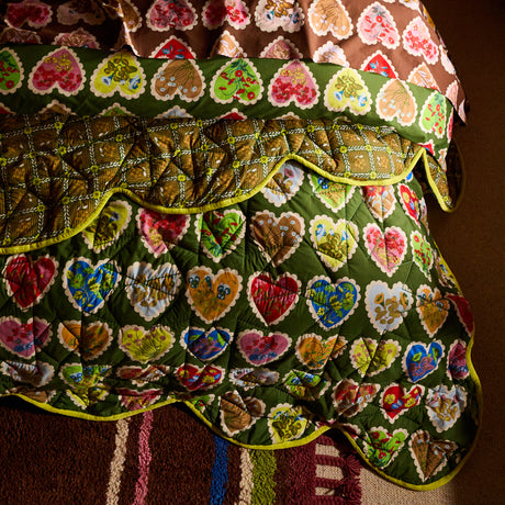 Loretta Scalloped Coverlet
