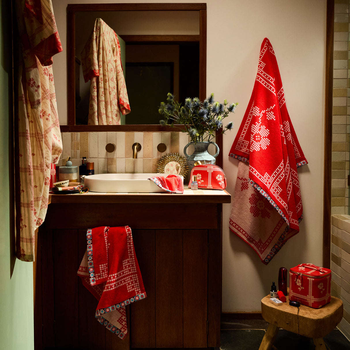 Bonny Bath Sheet - Poppy