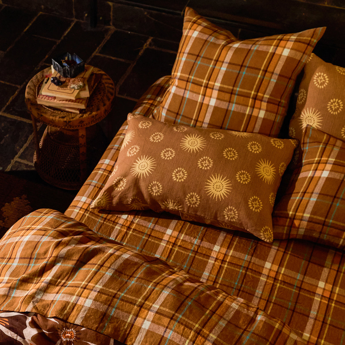 Frances Linen Sheets - Sable Fitted Sheet / Queen