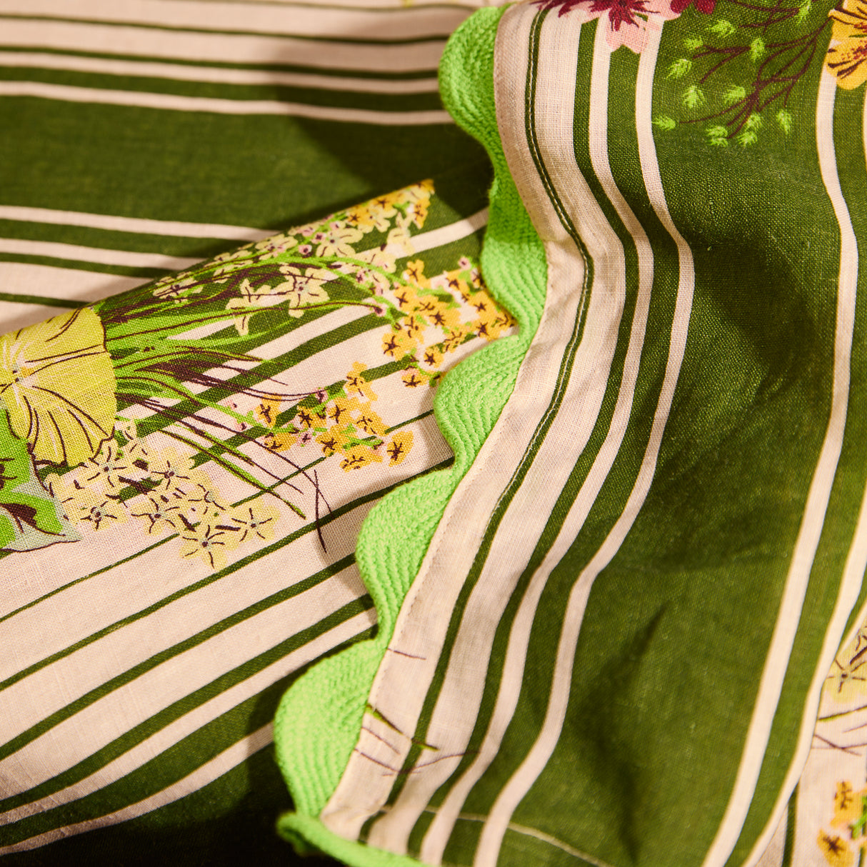 Dempsey Table Cloth Square