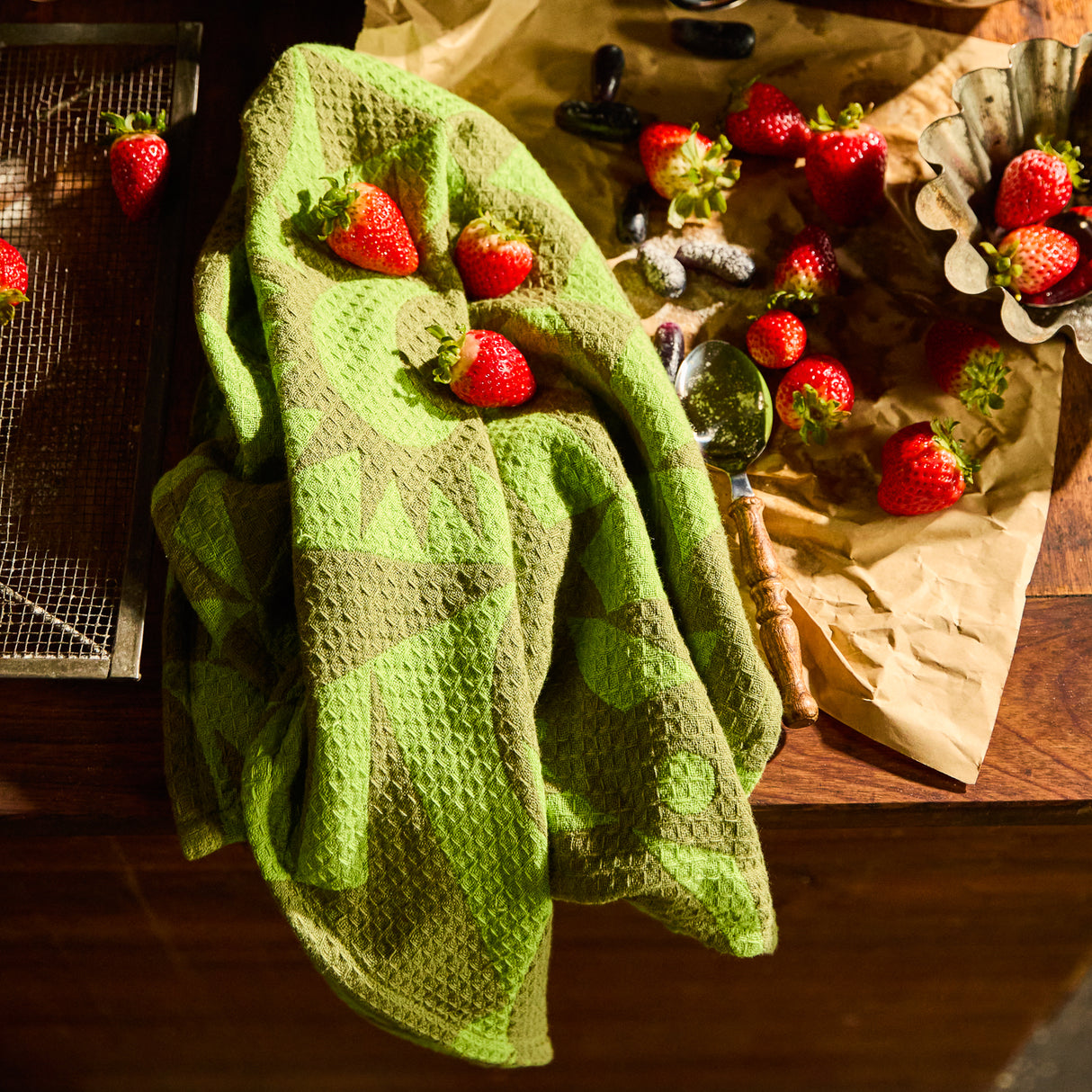 Nora Tea Tea Towel - Cactus Green