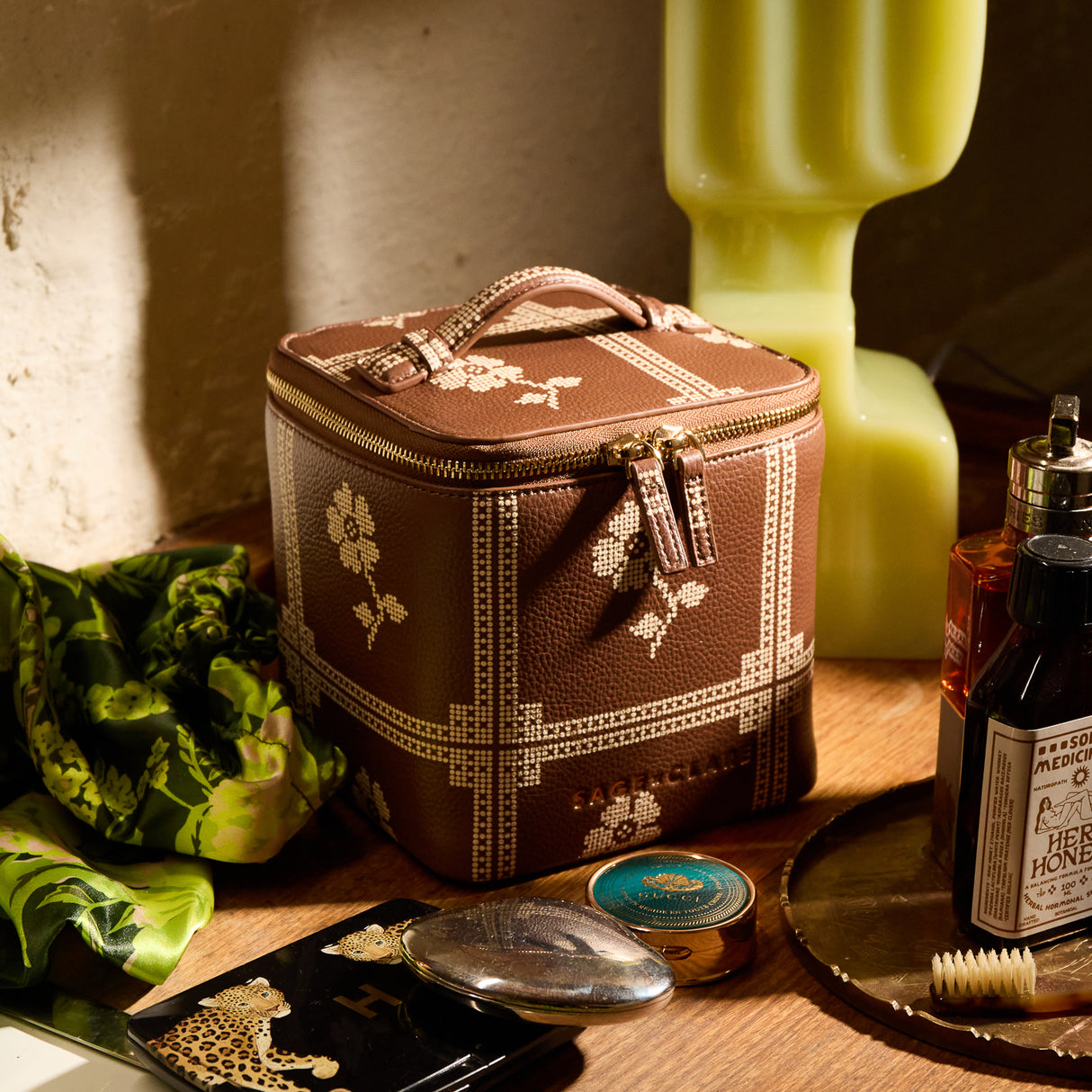 Bonny Small Vanity Case - Umber