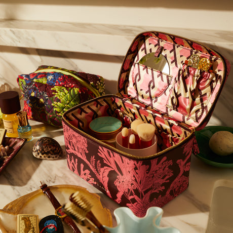 Delphine Large Vanity Case - Garnet
