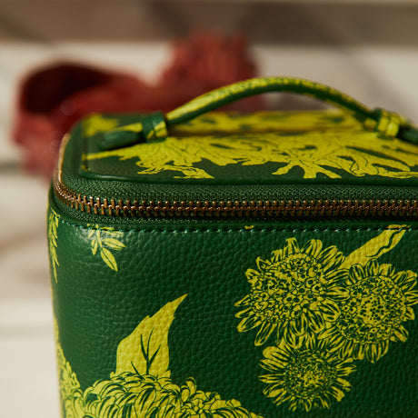 Delphine Small Vanity Case - Anise