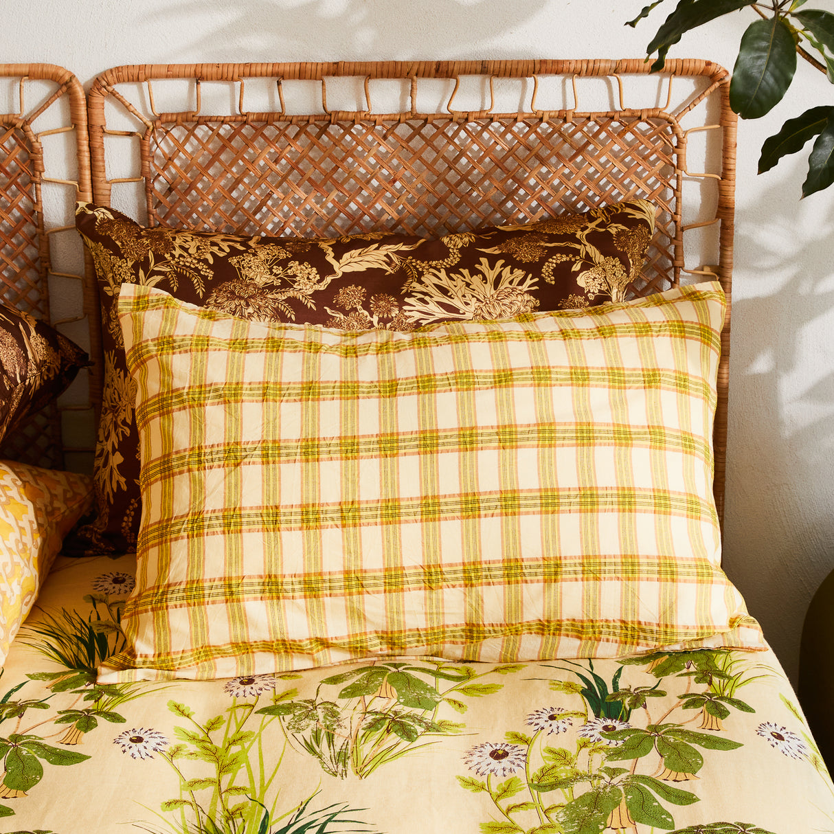 Nicola Cotton Pillowcase Set