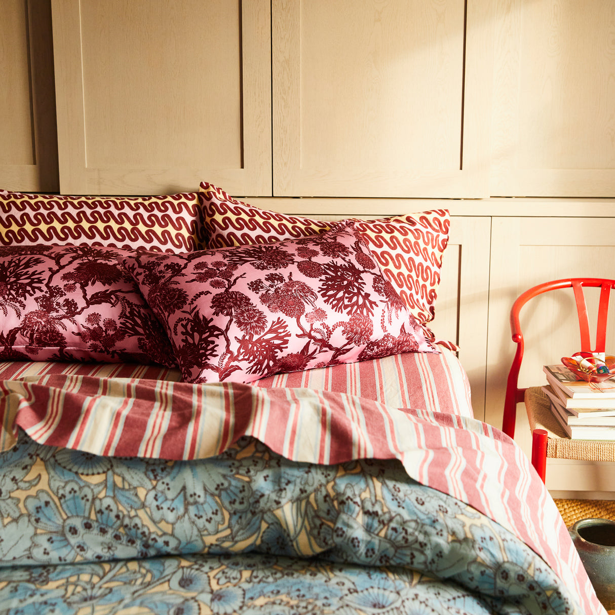 Delphine Silk Pillowcase - Orchid