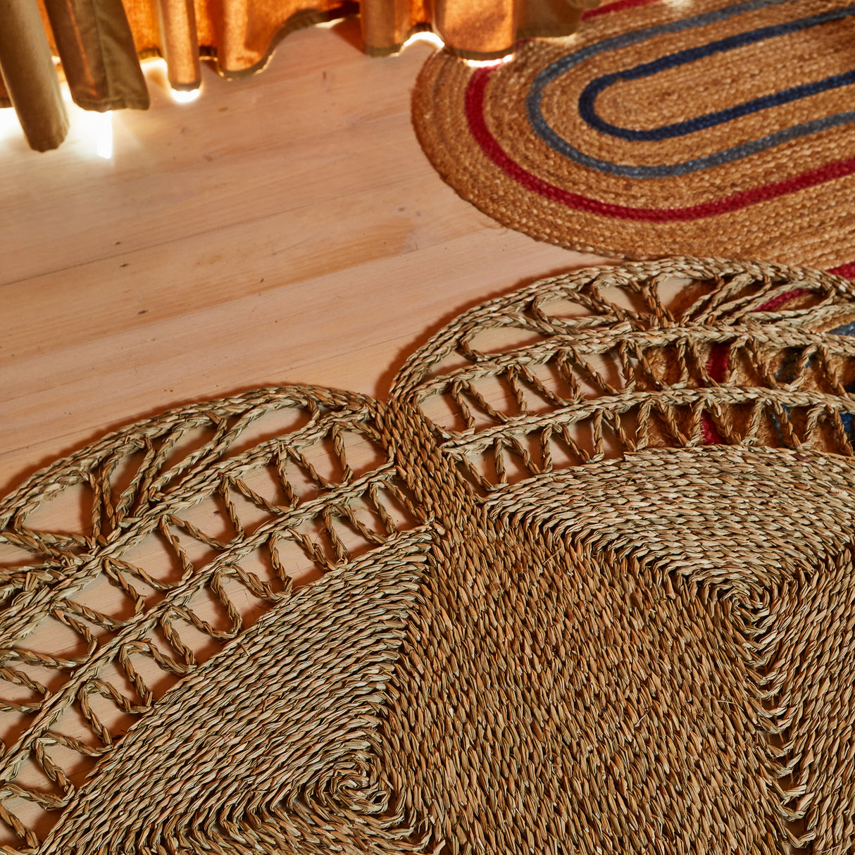 Sahana Round Seagrass Rug