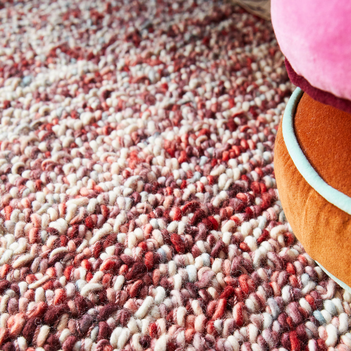 Capi Knot Rug - Almond 150 x 210 cm
