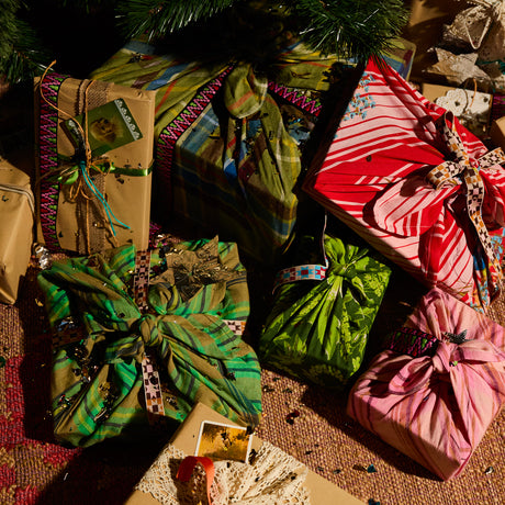 Dempsey Gift Wrap Set