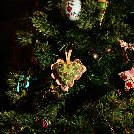 Magnolia Cotton Heart Decoration - Cactus Green